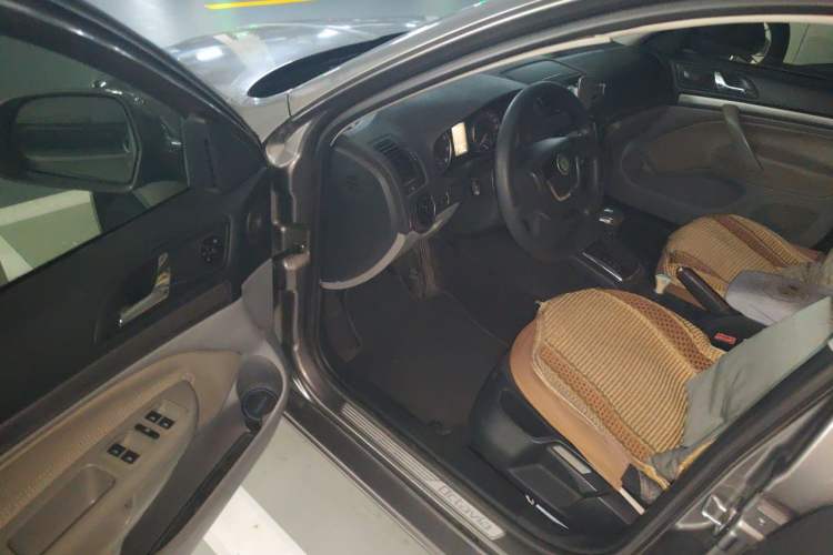 Used Skoda Octavia 2013 1.6L Automatic Yijie Edition Driver Seat