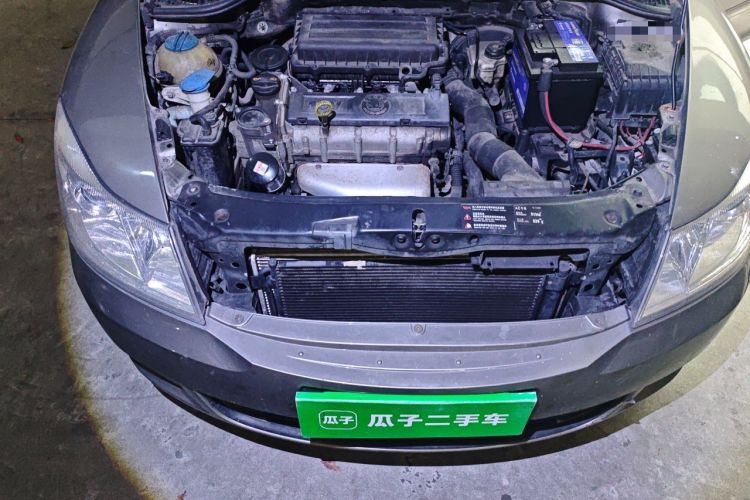 Used Skoda Octavia 2013 1.6L Manual Eado Edition Engine Bay
