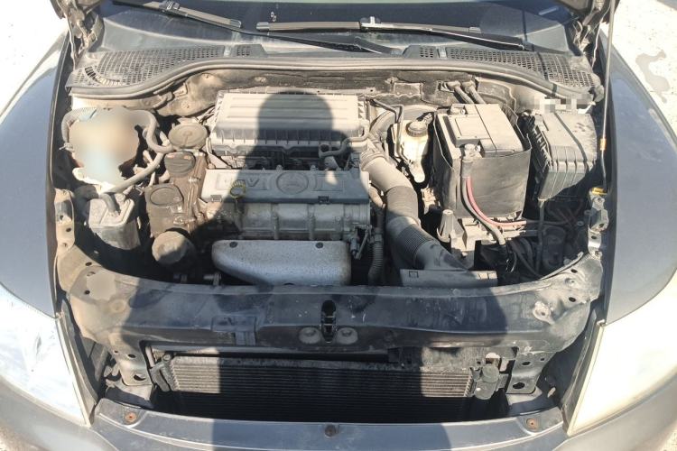 Used Skoda Octavia 2013 1.6L Manual Yijie Edition Engine Bay