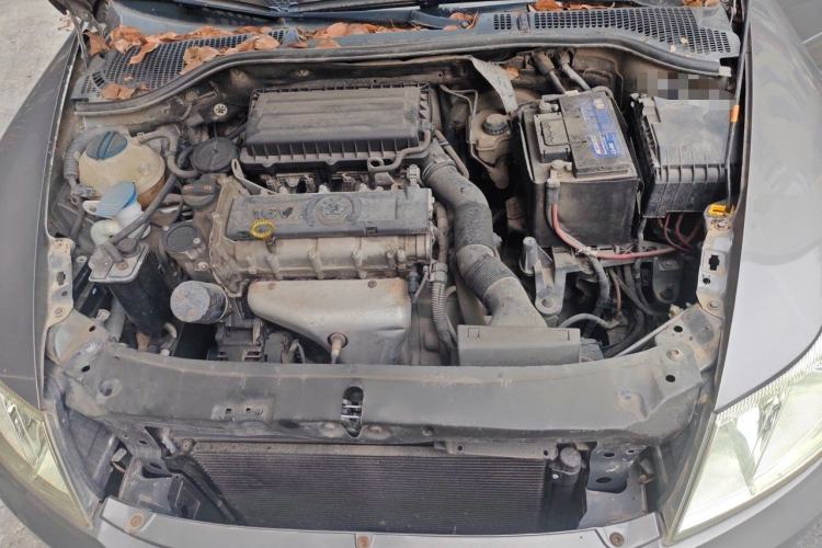 Used Skoda Octavia 2013 1.6L Manual Yijie Edition Engine Bay