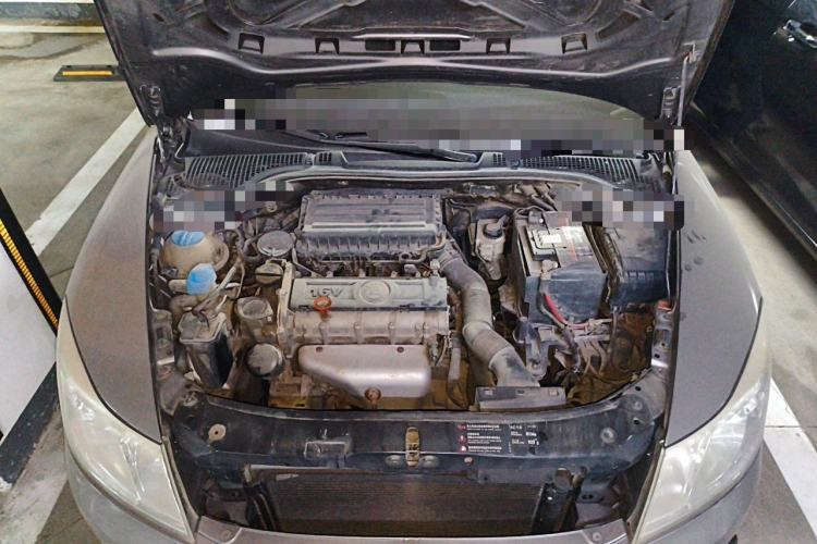 Used Skoda Octavia 2013 1.6L Manual Yijie Edition Engine Bay