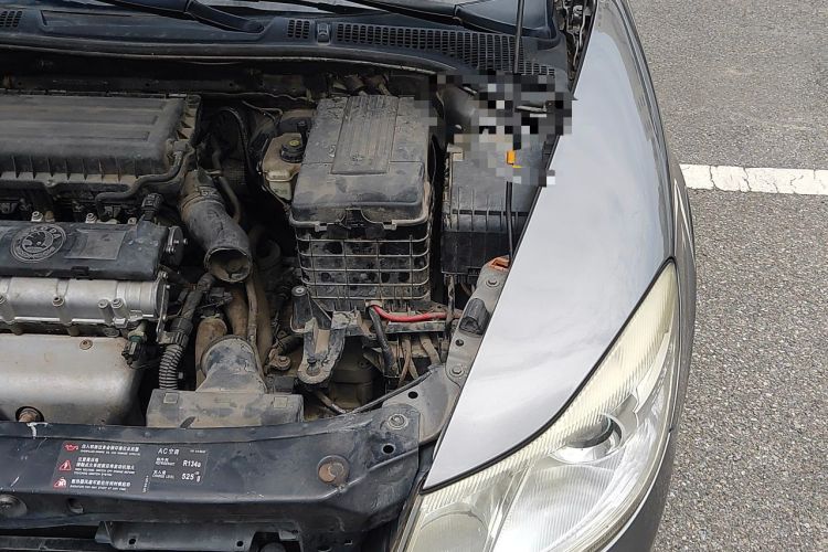 Used Skoda Octavia 2013 1.6L Automatic Yijun Edition Engine Bay Left