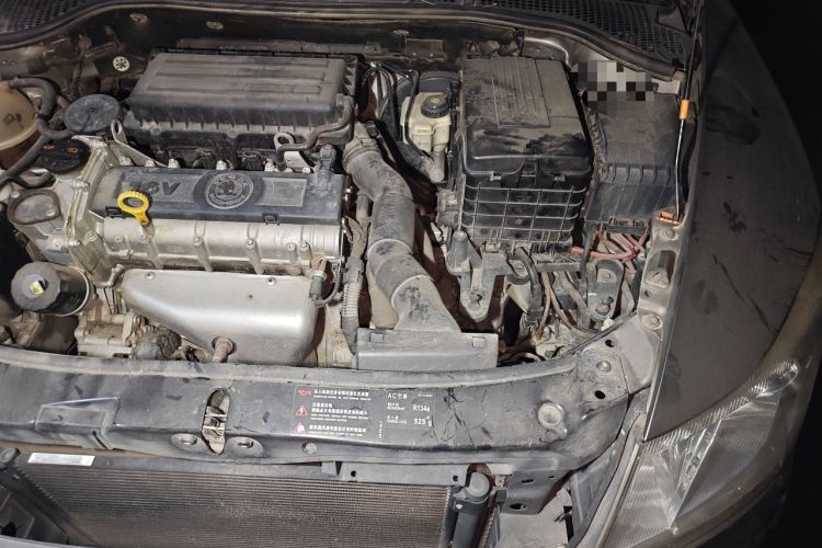Used Skoda Octavia 2013 1.6L Automatic Yijie Edition Engine Bay Left