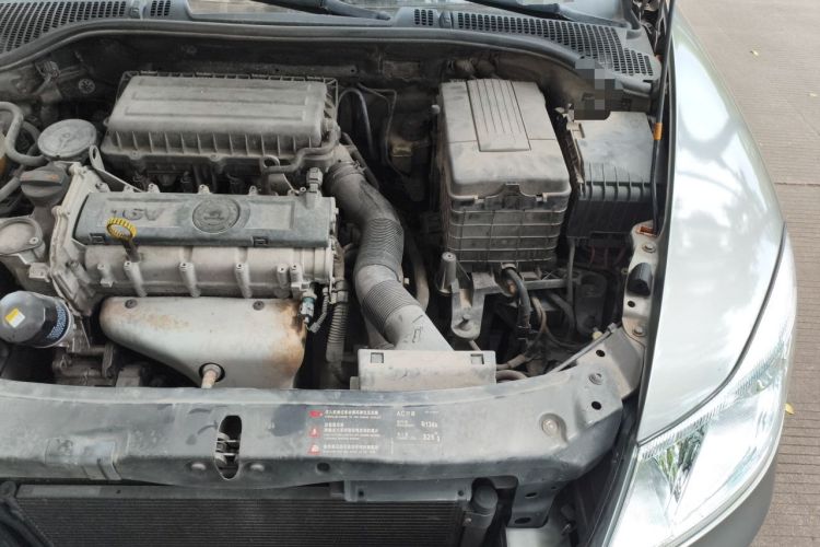 Used Skoda Octavia 2013 1.6L Automatic Yijun Edition Engine Bay Left