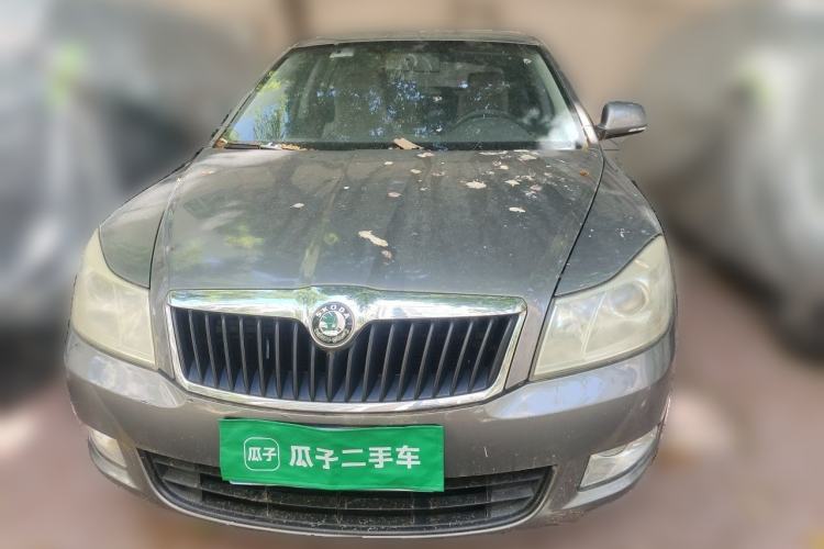 Used Skoda Octavia 2013 1.6L Automatic Yijie Edition Front