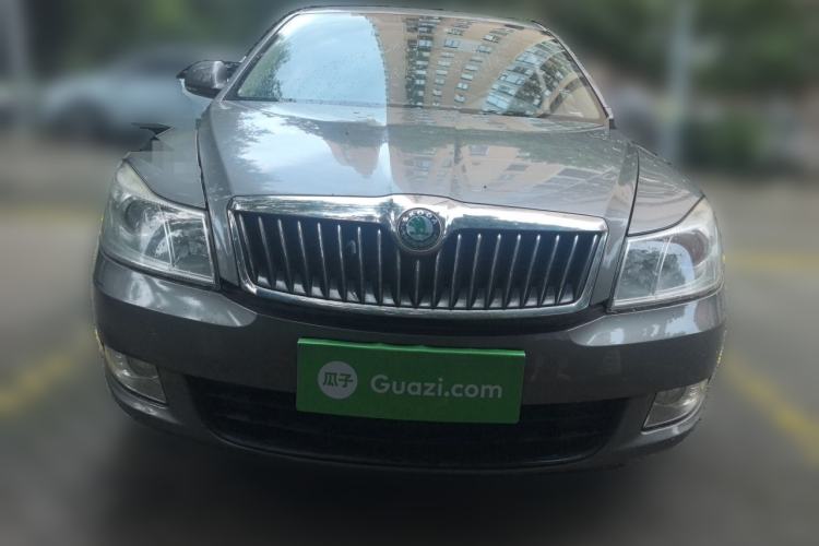 Used Skoda Octavia 2013 1.6L Automatic Yijun Edition Front