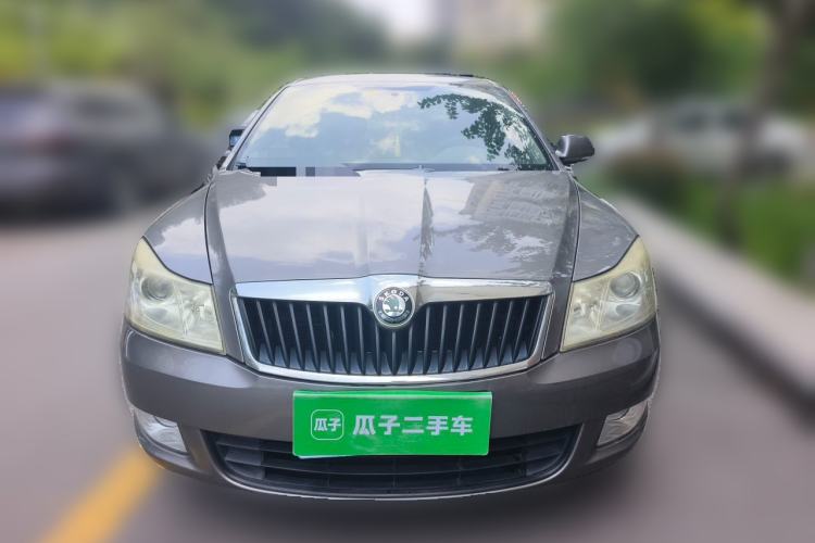 Used Skoda Octavia 2013 1.6L Automatic Yijie Edition Front