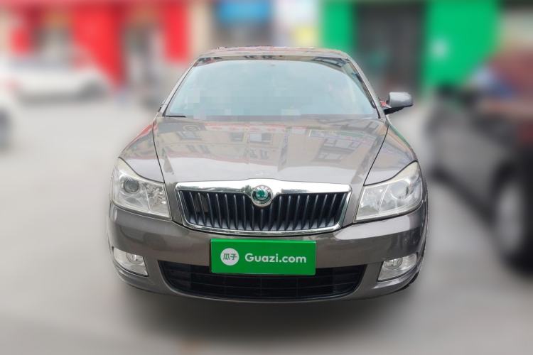 Used Skoda Octavia 2013 1.6L Manual Yijie Edition Front