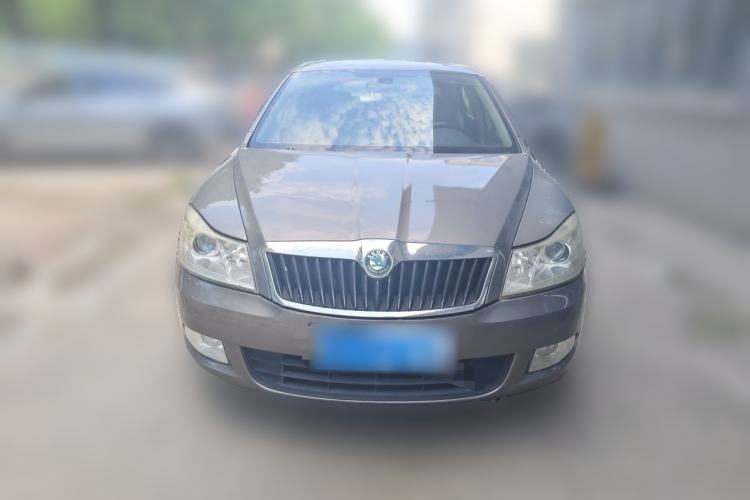 Used Skoda Octavia 2013 1.6L Manual Yijun Edition Front