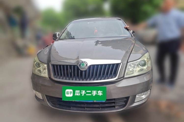 Used Skoda Octavia 2013 1.6L Manual Yijie Edition Front