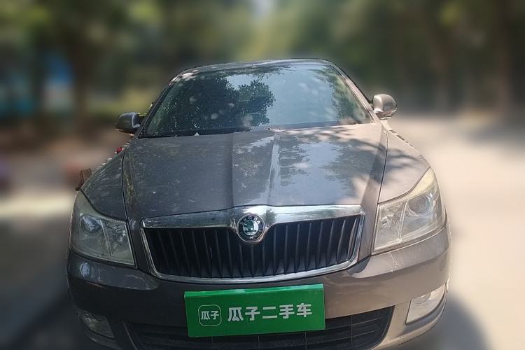 Used Skoda Octavia 2013 1.6L Automatic Yijie Edition Front