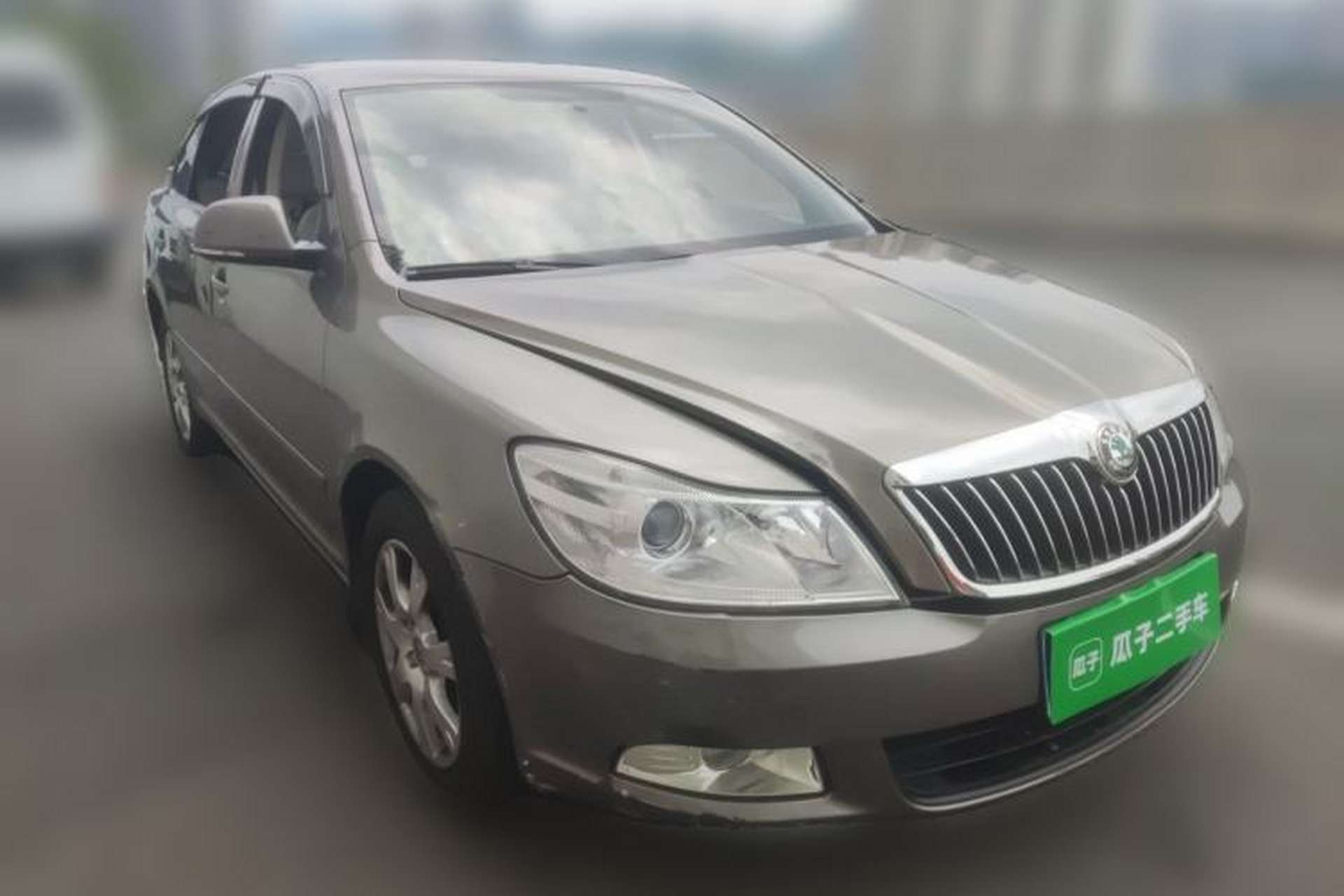 Used Skoda Octavia 2013 2.0L Automatic Yijie Edition Front Right 45 Deg