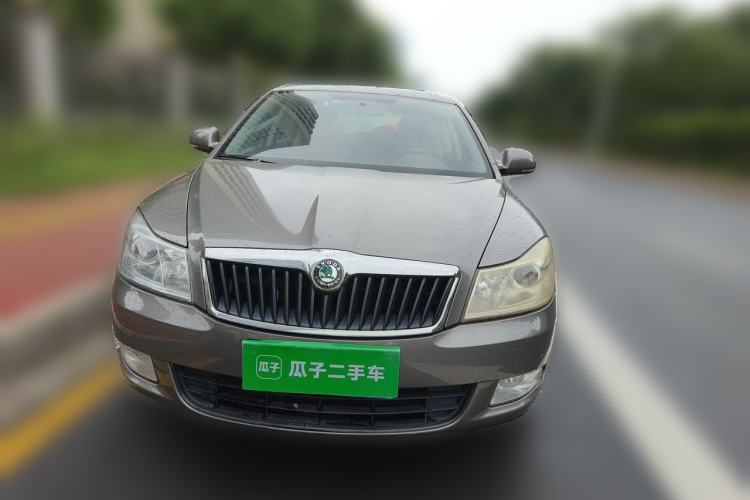 Used Skoda Octavia 2013 1.6L Automatic Yijie Edition Front