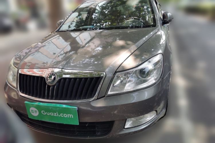 Used Skoda Octavia 2013 1.6L Automatic Yijun Edition Front