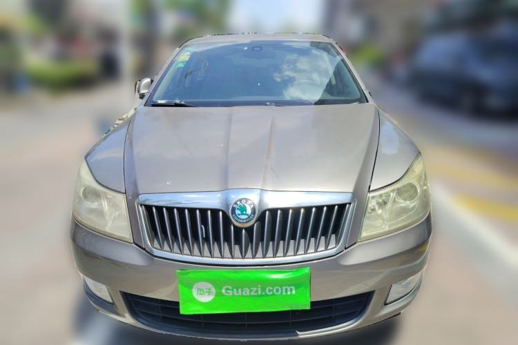 Used Skoda Octavia 2013 1.6L Automatic Yijun Edition Front