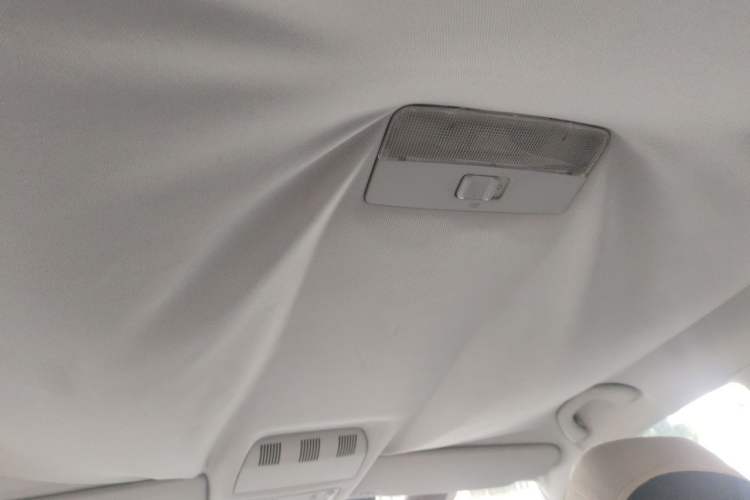 Used Skoda Octavia 2013 1.6L Automatic Yijie Edition Headliner