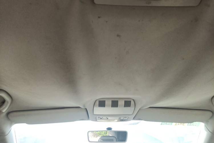 Used Skoda Octavia 2013 1.6L Manual Yijie Edition Headliner