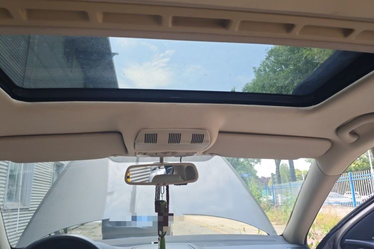 Used Skoda Octavia 2013 1.6L Manual Yijun Edition Headliner