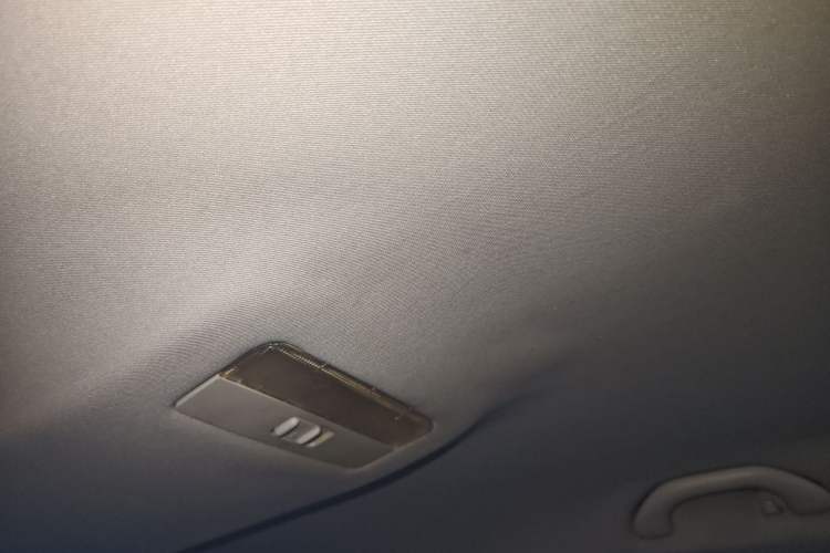 Used Skoda Octavia 2013 1.6L Automatic Elegance Edition Headliner