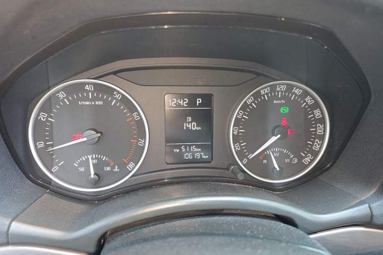 Used Skoda Octavia 2013 1.6L Automatic Yijie Edition Instrument Cluster