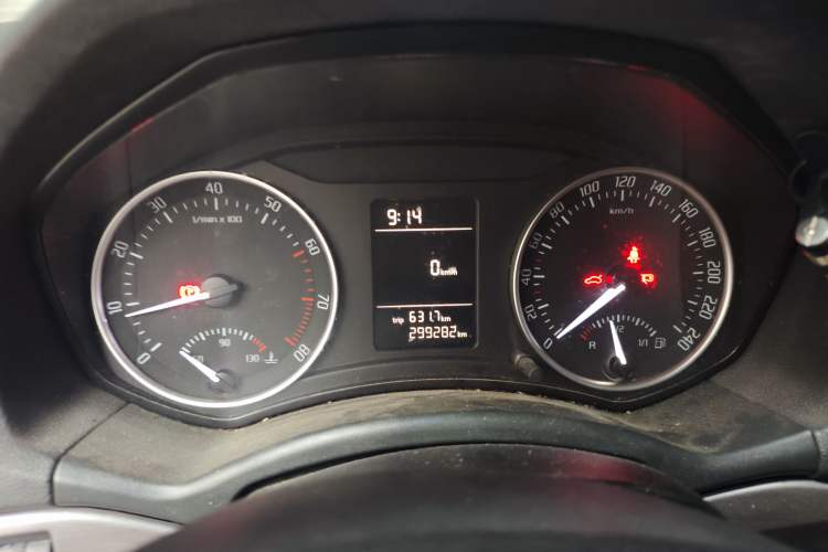 Used Skoda Octavia 2013 1.6L Manual Eado Edition Instrument Cluster