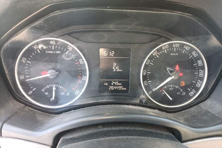 Used Skoda Octavia 2013 1.6L Manual Yijie Edition Instrument Cluster