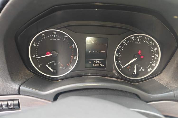 Used Skoda Octavia 2013 1.6L Manual Yijie Edition Instrument Cluster