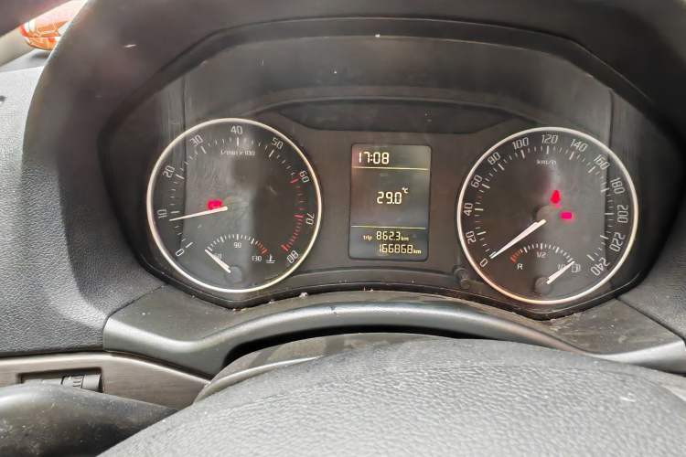 Used Skoda Octavia 2013 1.6L Manual Yijie Edition Instrument Cluster