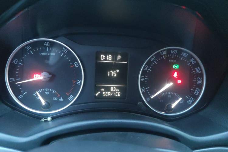 Used Skoda Octavia 2013 1.6L Automatic Yijie Edition Instrument Cluster