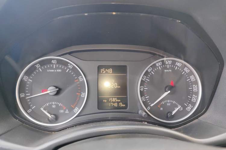 Used Skoda Octavia 2013 1.6L Manual Yijie Edition Instrument Cluster