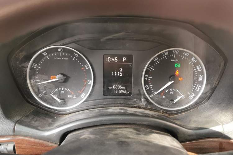 Used Skoda Octavia 2013 1.6L Automatic Yijun Edition Instrument Cluster