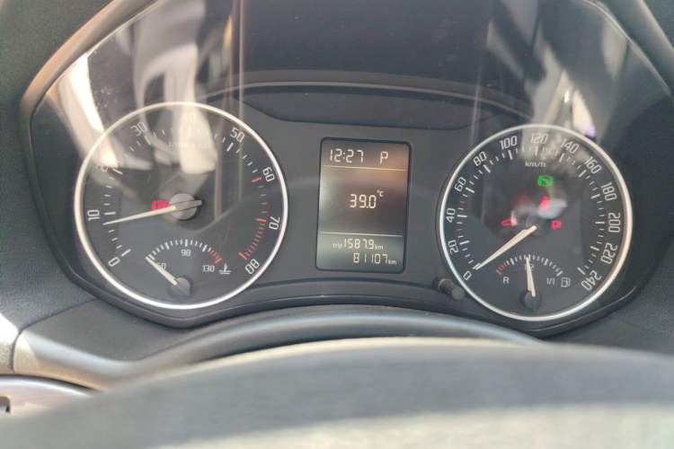 Used Skoda Octavia 2013 1.6L Automatic Yijun Edition Instrument Cluster