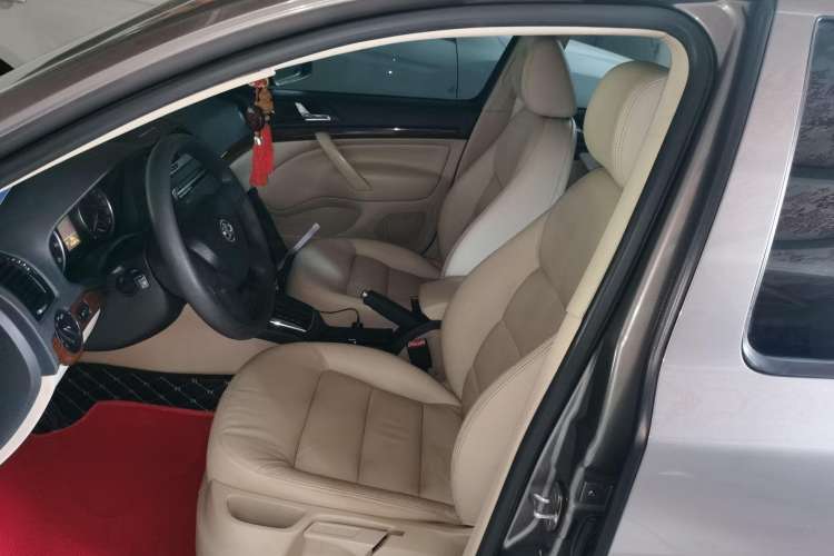 Used Skoda Octavia 2013 1.6L Automatic Yijun Edition Left Front Seat