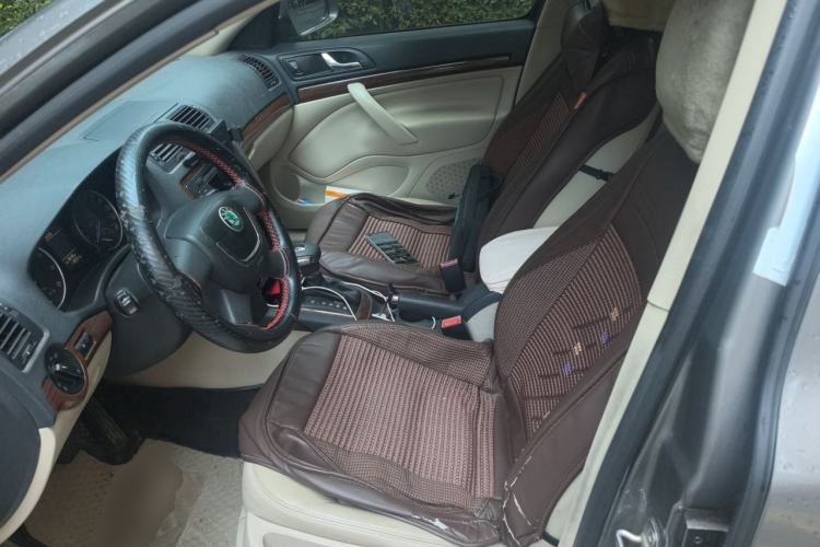 Used Skoda Octavia 2013 1.6L Automatic Yijun Edition Left Front Seat