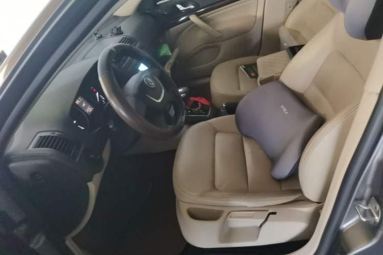 Used Skoda Octavia 2013 1.6L Automatic Yijun Edition Left Front Seat