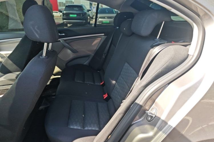 Used Skoda Octavia 2013 1.6L Manual Yijie Edition Left Rear Seat