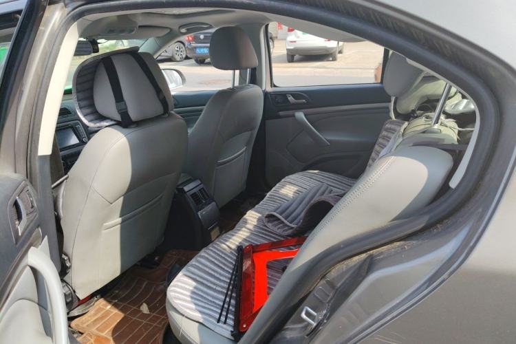 Used Skoda Octavia 2013 1.6L Automatic Yijun Edition Left Rear Seat