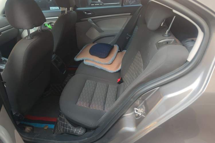 Used Skoda Octavia 2013 1.6L Automatic Yijie Edition Left Rear Seat