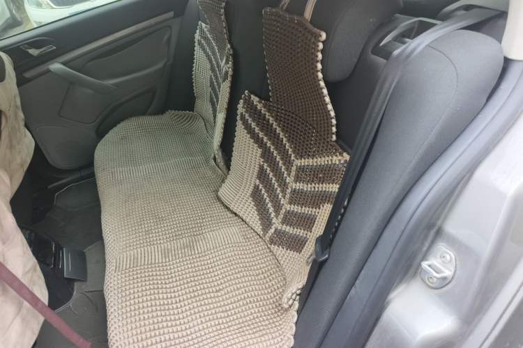 Used Skoda Octavia 2013 1.6L Automatic Yijie Edition Left Rear Seat