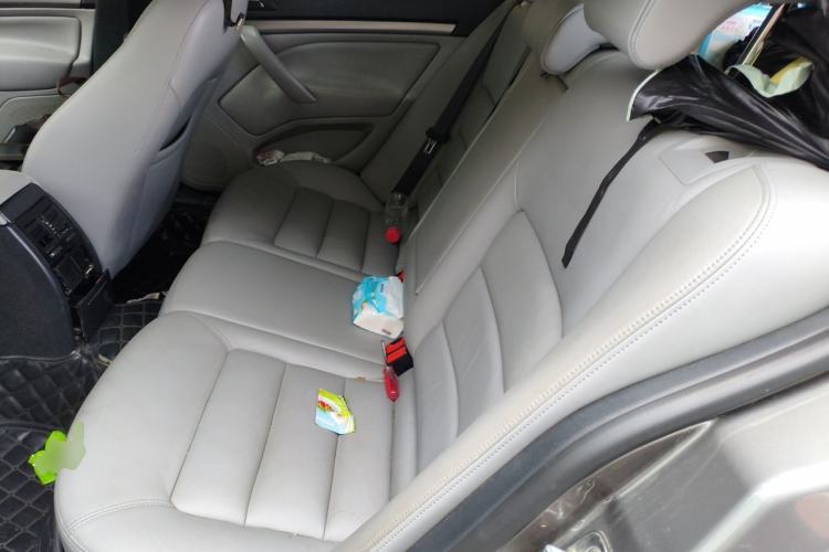 Used Skoda Octavia 2013 1.4TSI Manual Yijun Edition Left Rear Seat