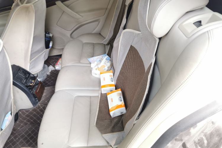 Used Skoda Octavia 2013 1.6L Automatic Yijun Edition Left Rear Seat
