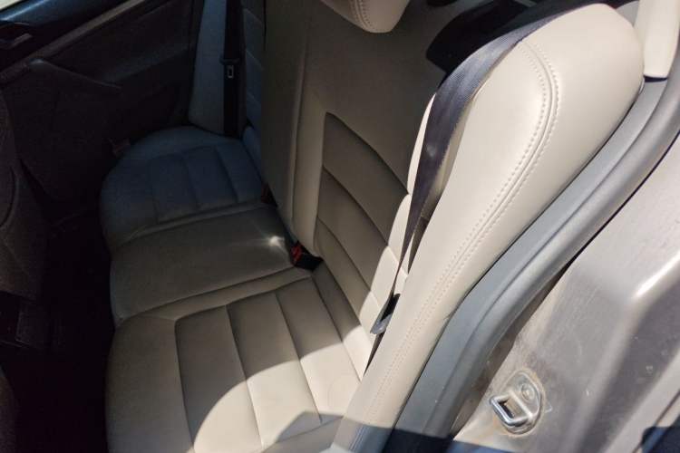 Used Skoda Octavia 2013 1.6L Manual Yijie Edition Left Rear Seat
