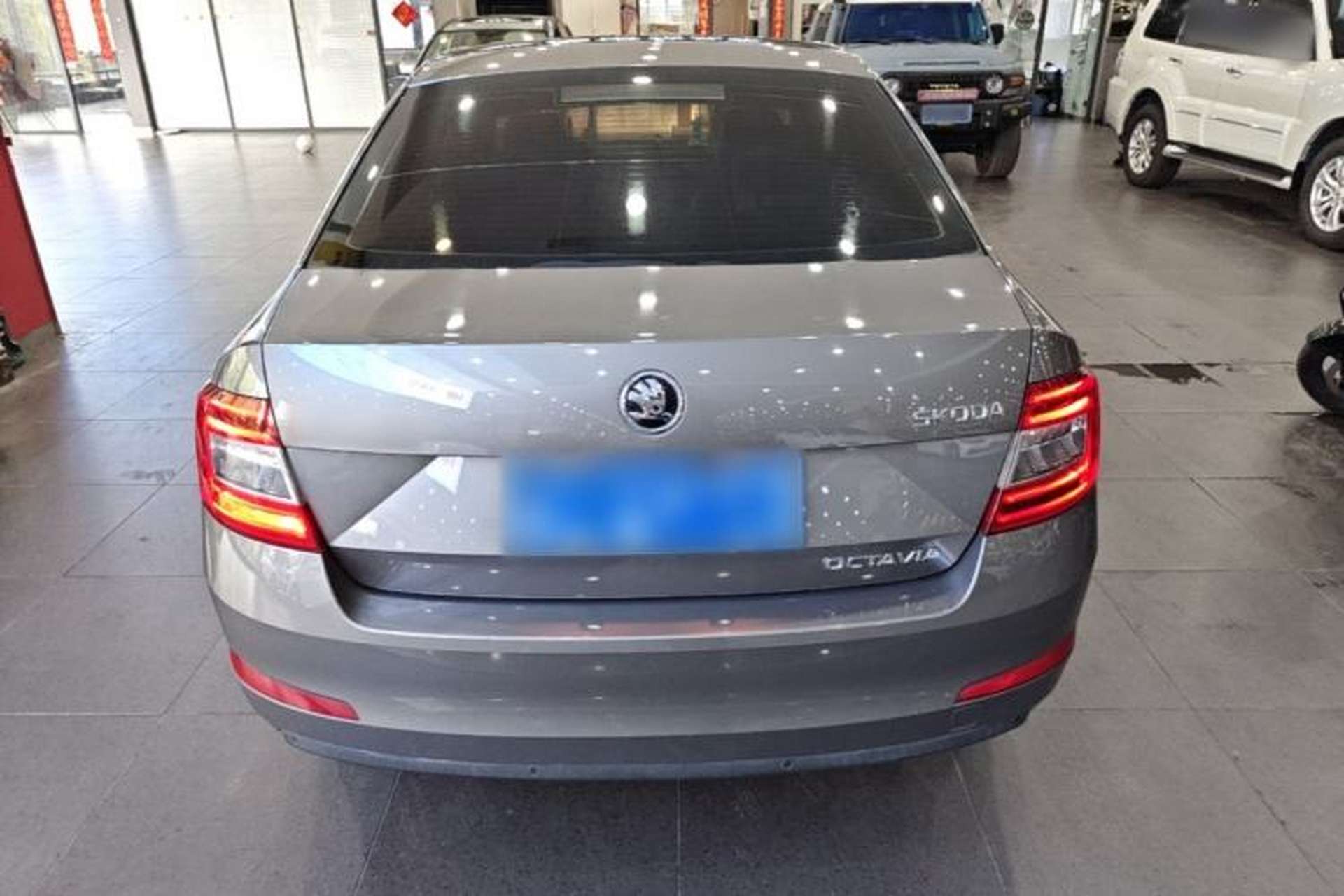 Used Skoda Octavia 2013 1.6L Automatic Yijie Edition Rear