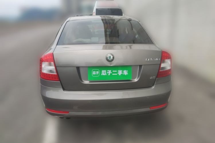 Used Skoda Octavia 2013 2.0L Automatic Yijie Edition Rear
