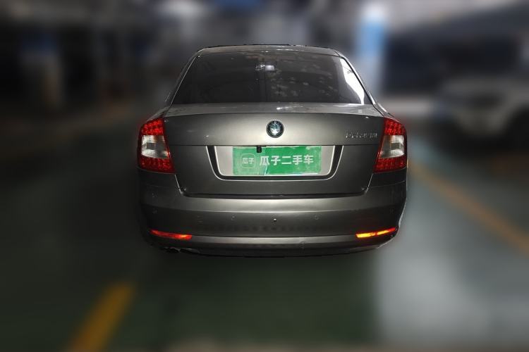 Used Skoda Octavia 2013 1.6L Automatic Yijie Edition Rear