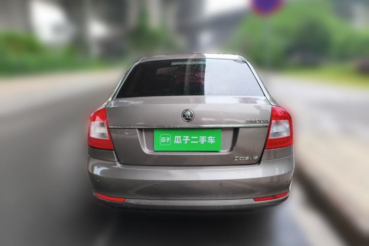 Used Skoda Octavia 2013 1.6L Manual Yijun Edition Rear
