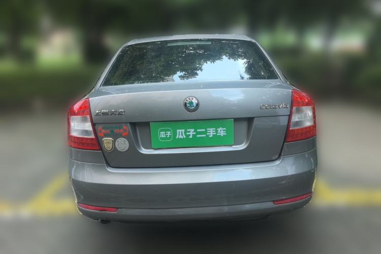 Used Skoda Octavia 2013 1.6L Automatic Yijun Edition Rear