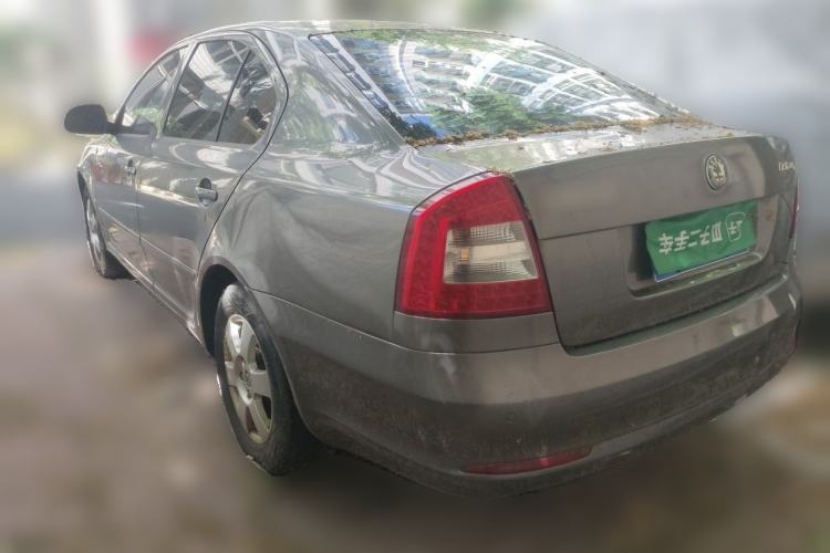 Used Skoda Octavia 2013 1.6L Automatic Yijie Edition Rear Left 45 Deg