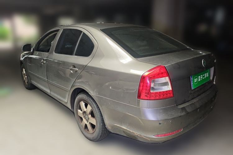 Used Skoda Octavia 2013 1.6L Manual Eado Edition Rear Left 45 Deg