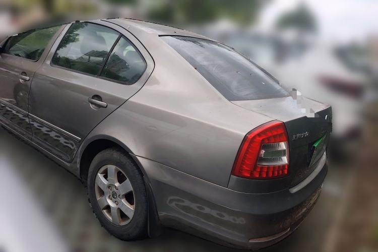 Used Skoda Octavia 2013 1.6L Manual Yijun Edition Rear Left 45 Deg